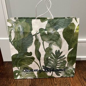 Tommy Bahama Green Leaf Print Shopping Bag tropical 16” x 15” x 6”